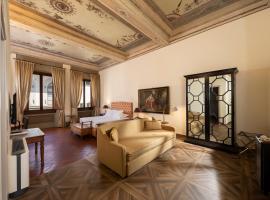 Palazzo Martellini Residenza d'epoca เซอร์วิสอพาร์ตเมนต์ในฟลอเรนซ์