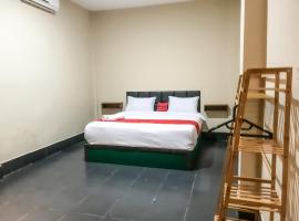 RedDoorz @ Jalan Gelanggang Remaja Waena Jayapura – hotel w mieście Sentani