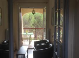 Le Clos des Oliviers, apartamentai mieste Greu le Benas