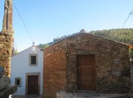 Casa Capela - Casas do Sinhel