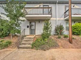 Pet-Friendly Gem 6 Mi to Downtown Greenville