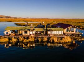 UROS TITICACA LODGE Puno Peru, צימר בפונו