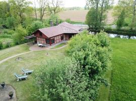 Chalet am See, günstiges Hotel in Sontra