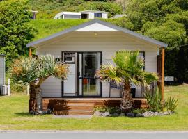 Bowentown Beach Holiday Park, camping resort en Waihi Beach