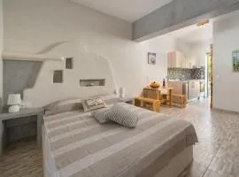 Christos studios and family apartments