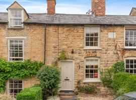 Vine Cottage, hotel na may parking sa Charlbury