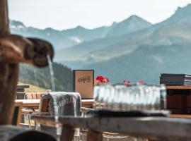 Alpenblick Bergrestaurant & Hotel: Arosa şehrinde bir kayak merkezi