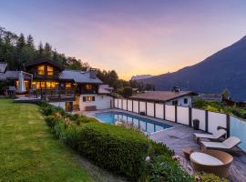 Chalet Galadhrim Chamonix Mont Blanc Valley, hotel with pools in Les Houches