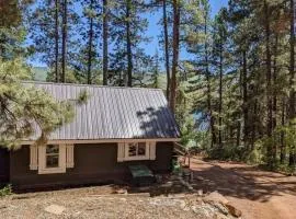 Nellie May Cabin on Vallecito Lake