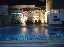 FINCA LA AMISTAD – hotel z basenem w mieście Anapoima