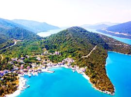 Holiday Home By The Sea--Bougainvillea, villa à Ston