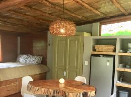 Acogedora cabaña en el bosque, Via La Calera, cabin nghỉ dưỡng ở La Calera