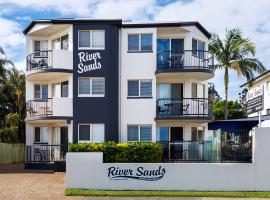 River Sands Apartments, hotel in Maroochydore