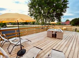 Aux 3 Noyers, Hotel in Croissy-sur-Celle