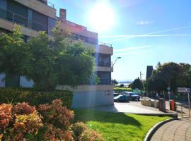 Apartamento playa Cabodeiro, en A Illa De Arousa、イスラ・デ・アローサのアパートメント