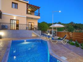 Villa Lefkas, hotel con pileta en Lyso