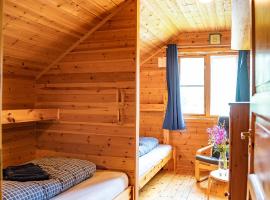 Guesthouse / Huskyfarm Innset – hotel w mieście Innset