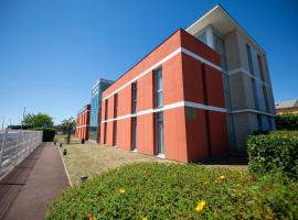 Elema Hotels Beauvais ex Hostellerie Saint Vincent Beauvais Aeroport, hotell i Beauvais