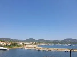 Magnifique 2 pièces vue port et mer