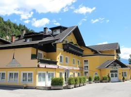 Hotel Fraganterwirt, hotel ve Flattachu