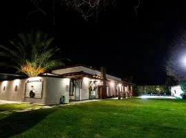 Chacras Wineland Lodge - Casa East