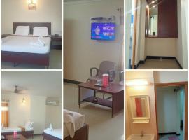 SKY PARK HOTELS, hotel en Tirupur