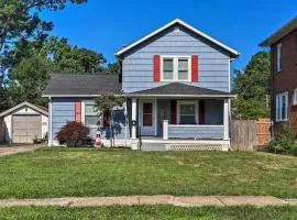 Lorain Lake Cottage Less Than 1 Mi to Lake Erie Fun!
