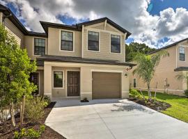 Brand New Fort Myers Townhome Community Pool, Ferienunterkunft in Fort Myers