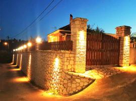 Casa di Helena Luxury villa Corfu, hotel v destinaci Antipernoí