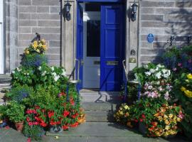 36 TheMall, hotel near House of Dun, Montrose