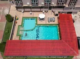 4 hotel in Volta 4 hotel in Volta