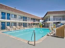 Motel 6-Palmdale, CA