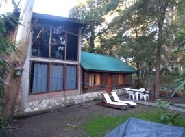 Complejo Cabaña casas paraíso familiar, hotel en Mar del Plata