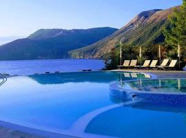 Vulcano Blu Residence: Vulcano'da bir otel