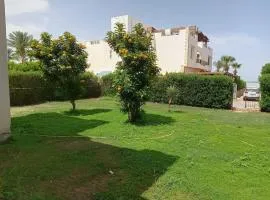 SS-1771 Six bedroom villa in Oyoun Amwaj Hotel beach front