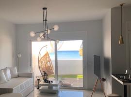 Longbeachvillas 2 Thesia beachfront villa, self catering accommodation in Makry Gialos