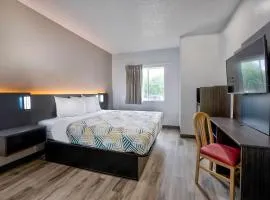 Motel 6-Benbrook, TX - Fort Worth