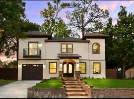 EPIK Home at Medical Center - Required minimum 31 days stay