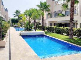 PMT01 - Modern, luxury with heated pool, hotell i Torrevieja