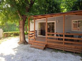 Mobile home Comfort Ameglia - including airco - Camping River- 327, hotel ad Ameglia
