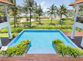 Da Nang Paradise Center My Khe Beach Resort & Spa