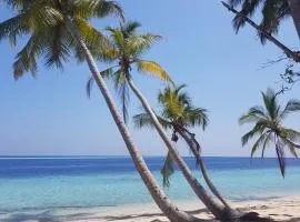 Vaali Maldives Island Escapes & Dive
