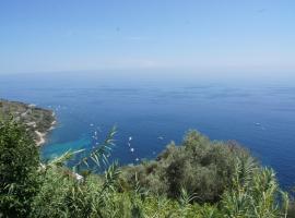 Grimaldi sea view, hotel ramah hewan peliharaan di Ventimiglia