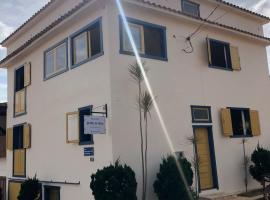 Astral de Minas，位于蒂拉登特斯的酒店