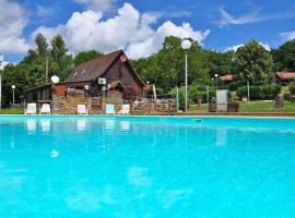 Les Chalets de Thegra proche de Rocamadour et Padirac หมู่บ้านพักตากอากาศในThégra