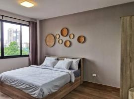 8FINITE House, Hotel in Bang Su