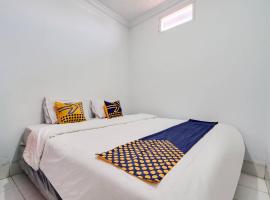 SPOT ON 91386 De Jawara Homestay Syariah, hôtel à Cilimus 2