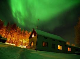 Authentic Arctic Country House By the River、Saunavaaraの別荘