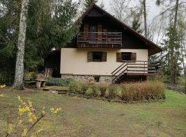 Na samotě u lesa, villa en Libňatov