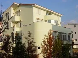 Apartments Luka 3